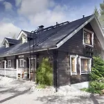 Vuokatin Aateli Apartment *